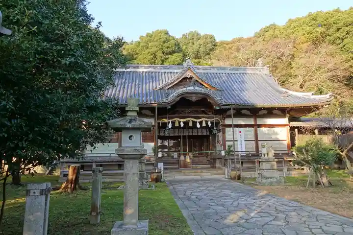 松帆神社の本殿・本堂