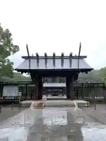宮崎神宮の山門・神門