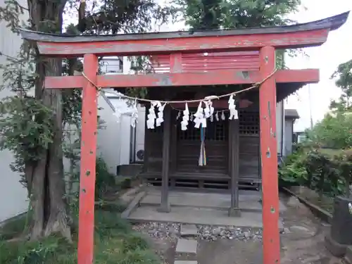 稲荷神社の鳥居