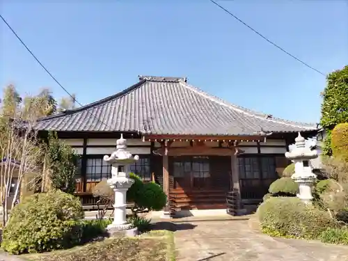 圓鏡寺の本殿