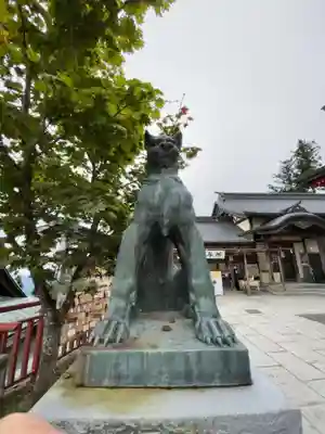 武蔵御嶽神社の狛犬