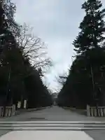 北海道神宮の{uncategorized: "未分類", other: "その他", undefined: "問題あり", building: "その他建物", grave: "お墓", sacred_gate: "鳥居", guardian: "狛犬", statue: "像", buddha: "仏像", history: "歴史", nature: "自然", garden: "庭園", animal: "動物", pagoda: "塔", temizu: "手水舎", mountain_gate: "山門・神門", sanctuary: "本殿・本堂", subordinate: "末社・摂社", art: "芸術", scenery: "景色", jizo: "地蔵", ema: "絵馬", goshuin: "御朱印", omikuji: "おみくじ", items: "授与品その他", amulet: "お守り", goshuincho: "御朱印帳", eats: "食事", festival: "お祭り", votive_dance: "神楽", shichigosan: "七五三参", wedding: "結婚式", experience: "体験その他", initially: "初詣", around: "周辺", anti_infection: "感染症対策"}