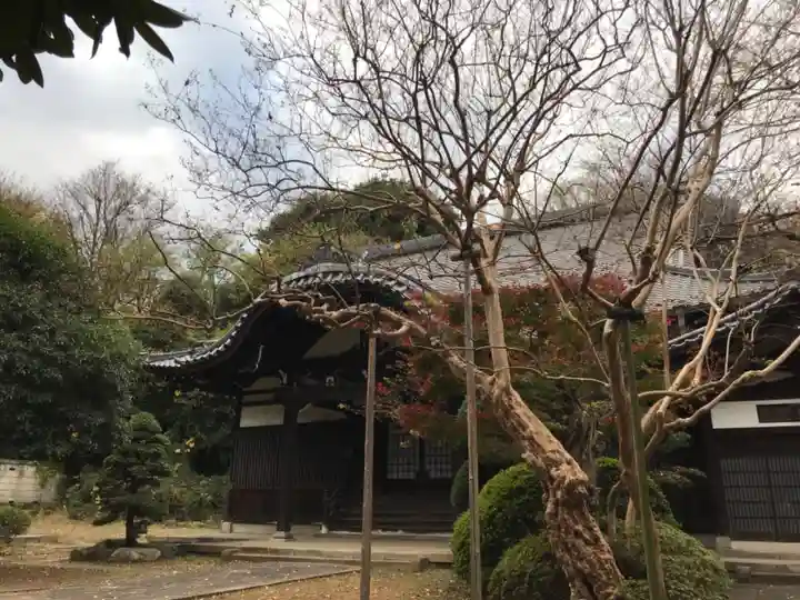 鳳生寺の本殿・本堂