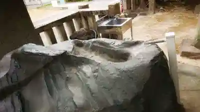 正明神社の手水舎