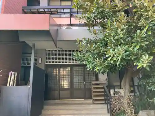 覚證寺の{uncategorized: "未分類", other: "その他", undefined: "問題あり", building: "その他建物", grave: "お墓", sacred_gate: "鳥居", guardian: "狛犬", statue: "像", buddha: "仏像", history: "歴史", nature: "自然", garden: "庭園", animal: "動物", pagoda: "塔", temizu: "手水舎", mountain_gate: "山門・神門", sanctuary: "本殿・本堂", subordinate: "末社・摂社", art: "芸術", scenery: "景色", jizo: "地蔵", ema: "絵馬", goshuin: "御朱印", omikuji: "おみくじ", items: "授与品その他", amulet: "お守り", goshuincho: "御朱印帳", eats: "食事", festival: "お祭り", votive_dance: "神楽", shichigosan: "七五三参", wedding: "結婚式", experience: "体験その他", initially: "初詣", around: "周辺", anti_infection: "感染症対策"}