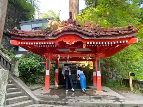 榛名神社の手水