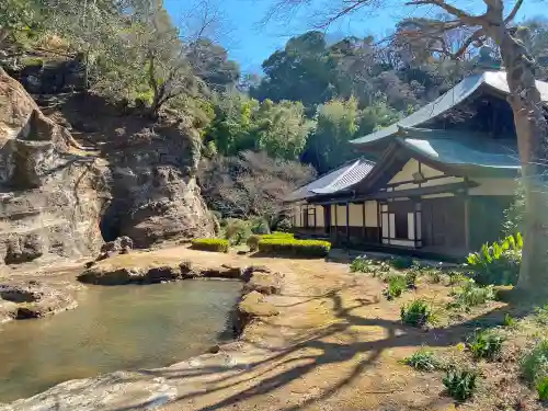 瑞泉寺の庭園