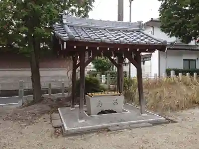 山神社の手水舎