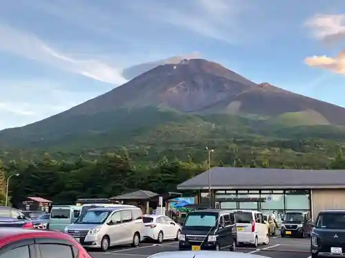 富士山頂上浅間大社奥宮(静岡県)