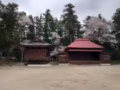 二宮赤城神社の建物その他