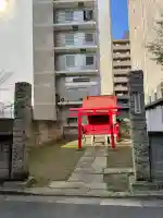 東関森稲荷社の{uncategorized: "未分類", other: "その他", undefined: "問題あり", building: "その他建物", grave: "お墓", sacred_gate: "鳥居", guardian: "狛犬", statue: "像", buddha: "仏像", history: "歴史", nature: "自然", garden: "庭園", animal: "動物", pagoda: "塔", temizu: "手水舎", mountain_gate: "山門・神門", sanctuary: "本殿・本堂", subordinate: "末社・摂社", art: "芸術", scenery: "景色", jizo: "地蔵", ema: "絵馬", goshuin: "御朱印", omikuji: "おみくじ", items: "授与品その他", amulet: "お守り", goshuincho: "御朱印帳", eats: "食事", festival: "お祭り", votive_dance: "神楽", shichigosan: "七五三参", wedding: "結婚式", experience: "体験その他", initially: "初詣", around: "周辺", anti_infection: "感染症対策"}