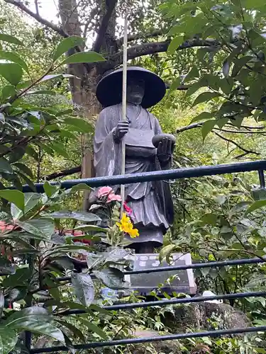 高幡不動尊　金剛寺の像