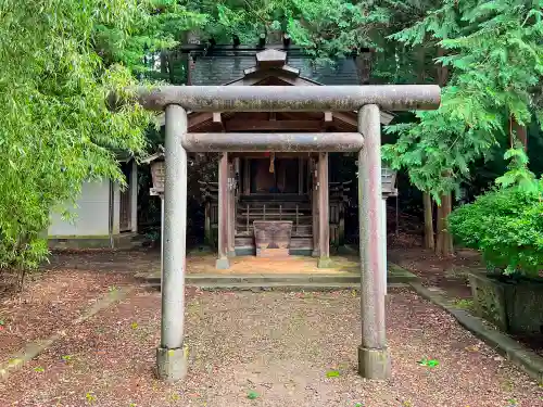 盛岡八幡宮の末社