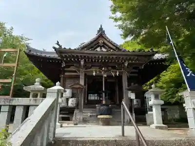 聖天宮 西江寺の{uncategorized: "未分類", other: "その他", undefined: "問題あり", building: "その他建物", grave: "お墓", sacred_gate: "鳥居", guardian: "狛犬", statue: "像", buddha: "仏像", history: "歴史", nature: "自然", garden: "庭園", animal: "動物", pagoda: "塔", temizu: "手水舎", mountain_gate: "山門・神門", sanctuary: "本殿・本堂", subordinate: "末社・摂社", art: "芸術", scenery: "景色", jizo: "地蔵", ema: "絵馬", goshuin: "御朱印", omikuji: "おみくじ", items: "授与品その他", amulet: "お守り", goshuincho: "御朱印帳", eats: "食事", festival: "お祭り", votive_dance: "神楽", shichigosan: "七五三参", wedding: "結婚式", experience: "体験その他", initially: "初詣", around: "周辺", anti_infection: "感染症対策"}