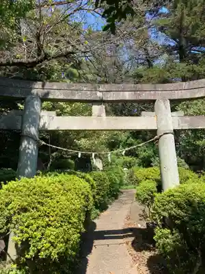 武州白子熊野神社の鳥居