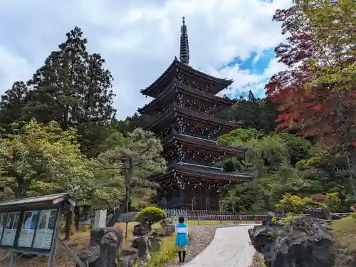 青龍寺(昭和大仏)の塔