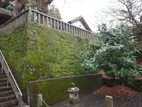 事任八幡宮の建物その他