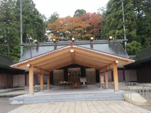 石川護國神社の本殿