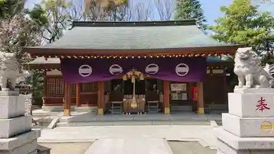 新田神社の本殿・本堂