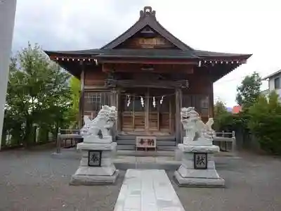 前高森八幡神社の本殿