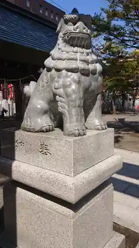 北海道神宮頓宮の狛犬