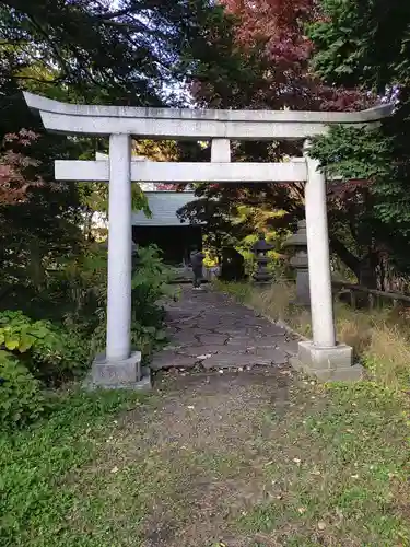 菜洗神社の鳥居