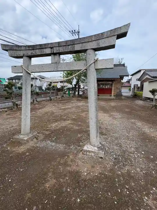 琴平神社の{uncategorized: "未分類", other: "その他", undefined: "問題あり", building: "その他建物", grave: "お墓", sacred_gate: "鳥居", guardian: "狛犬", statue: "像", buddha: "仏像", history: "歴史", nature: "自然", garden: "庭園", animal: "動物", pagoda: "塔", temizu: "手水舎", mountain_gate: "山門・神門", sanctuary: "本殿・本堂", subordinate: "末社・摂社", art: "芸術", scenery: "景色", jizo: "地蔵", ema: "絵馬", goshuin: "御朱印", omikuji: "おみくじ", items: "授与品その他", amulet: "お守り", goshuincho: "御朱印帳", eats: "食事", festival: "お祭り", votive_dance: "神楽", shichigosan: "七五三参", wedding: "結婚式", experience: "体験その他", initially: "初詣", around: "周辺", anti_infection: "感染症対策"}