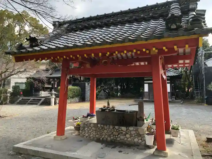 佐久奈度神社の{uncategorized: "未分類", other: "その他", undefined: "問題あり", building: "その他建物", grave: "お墓", sacred_gate: "鳥居", guardian: "狛犬", statue: "像", buddha: "仏像", history: "歴史", nature: "自然", garden: "庭園", animal: "動物", pagoda: "塔", temizu: "手水舎", mountain_gate: "山門・神門", sanctuary: "本殿・本堂", subordinate: "末社・摂社", art: "芸術", scenery: "景色", jizo: "地蔵", ema: "絵馬", goshuin: "御朱印", omikuji: "おみくじ", items: "授与品その他", amulet: "お守り", goshuincho: "御朱印帳", eats: "食事", festival: "お祭り", votive_dance: "神楽", shichigosan: "七五三参", wedding: "結婚式", experience: "体験その他", initially: "初詣", around: "周辺", anti_infection: "感染症対策"}
