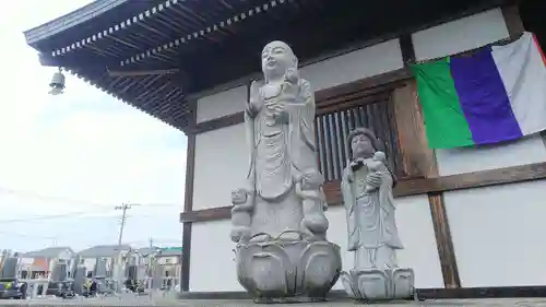 佉羅陀山地蔵院薬王寺の仏像