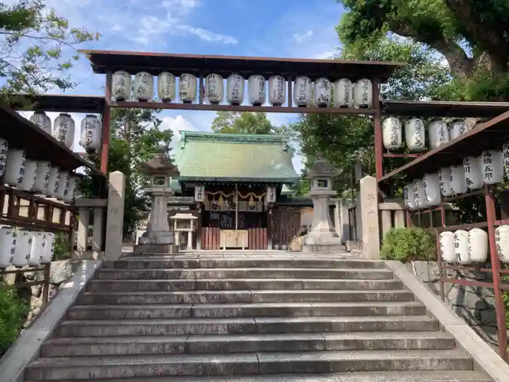 若宮八幡宮(陶器神社)の本殿・本堂