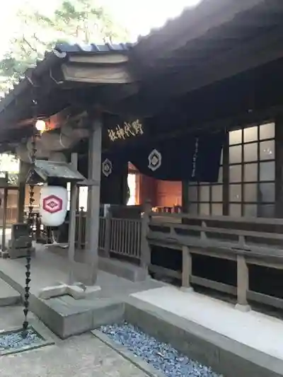 野代神社の本殿