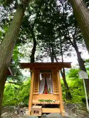 山家神社の末社