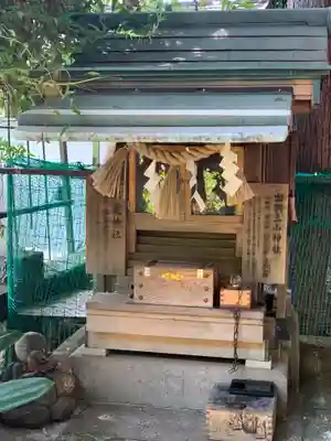 太子堂八幡神社の末社・摂社