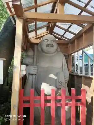 品川貴船神社の像
