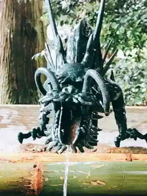 室生龍穴神社の手水舎