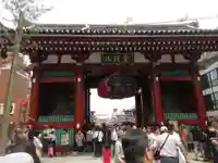 浅草寺の山門・神門