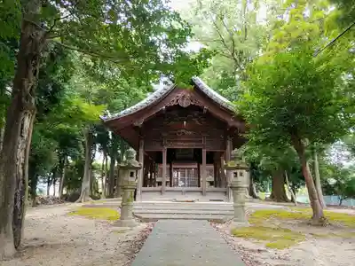 白山社の本殿・本堂