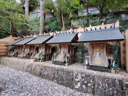 天河大辨財天社の末社・摂社