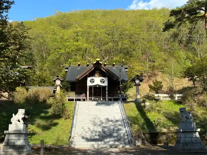 本別神社の{uncategorized: "未分類", other: "その他", undefined: "問題あり", building: "その他建物", grave: "お墓", sacred_gate: "鳥居", guardian: "狛犬", statue: "像", buddha: "仏像", history: "歴史", nature: "自然", garden: "庭園", animal: "動物", pagoda: "塔", temizu: "手水舎", mountain_gate: "山門・神門", sanctuary: "本殿・本堂", subordinate: "末社・摂社", art: "芸術", scenery: "景色", jizo: "地蔵", ema: "絵馬", goshuin: "御朱印", omikuji: "おみくじ", items: "授与品その他", amulet: "お守り", goshuincho: "御朱印帳", eats: "食事", festival: "お祭り", votive_dance: "神楽", shichigosan: "七五三参", wedding: "結婚式", experience: "体験その他", initially: "初詣", around: "周辺", anti_infection: "感染症対策"}