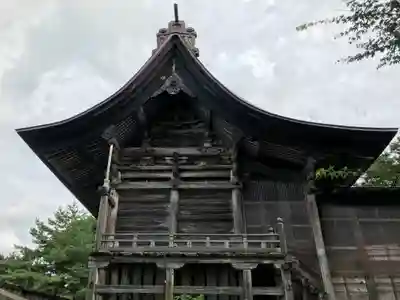 秋田諏訪宮の本殿・本堂