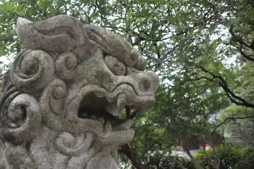 高麗神社の狛犬