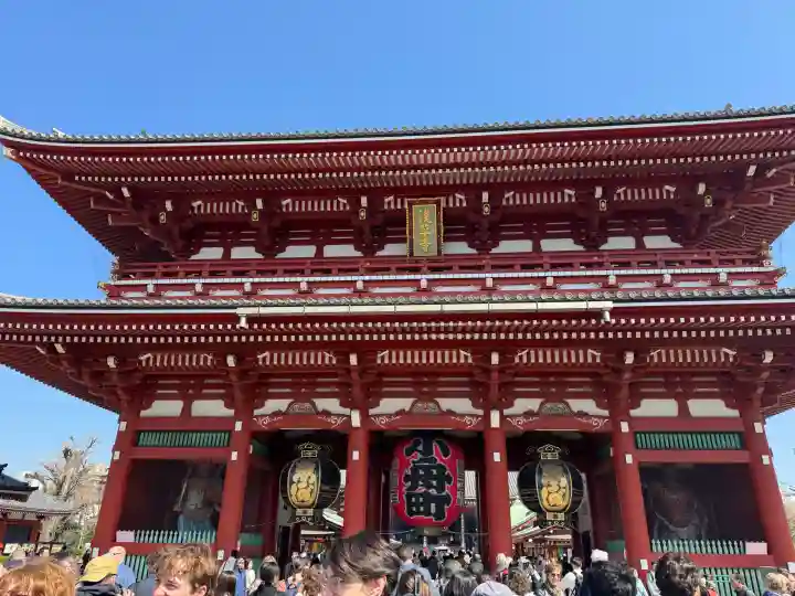 浅草寺の{uncategorized: "未分類", other: "その他", undefined: "問題あり", building: "その他建物", grave: "お墓", sacred_gate: "鳥居", guardian: "狛犬", statue: "像", buddha: "仏像", history: "歴史", nature: "自然", garden: "庭園", animal: "動物", pagoda: "塔", temizu: "手水舎", mountain_gate: "山門・神門", sanctuary: "本殿・本堂", subordinate: "末社・摂社", art: "芸術", scenery: "景色", jizo: "地蔵", ema: "絵馬", goshuin: "御朱印", omikuji: "おみくじ", items: "授与品その他", amulet: "お守り", goshuincho: "御朱印帳", eats: "食事", festival: "お祭り", votive_dance: "神楽", shichigosan: "七五三参", wedding: "結婚式", experience: "体験その他", initially: "初詣", around: "周辺", anti_infection: "感染症対策"}