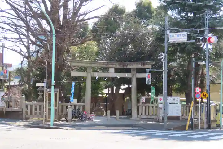 鳩森八幡神社の鳥居