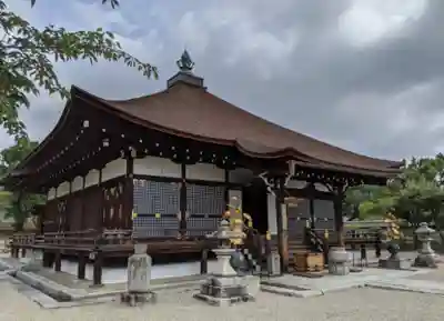 仁和寺の本殿・本堂