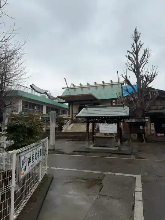 深川神明宮の{uncategorized: "未分類", other: "その他", undefined: "問題あり", building: "その他建物", grave: "お墓", sacred_gate: "鳥居", guardian: "狛犬", statue: "像", buddha: "仏像", history: "歴史", nature: "自然", garden: "庭園", animal: "動物", pagoda: "塔", temizu: "手水舎", mountain_gate: "山門・神門", sanctuary: "本殿・本堂", subordinate: "末社・摂社", art: "芸術", scenery: "景色", jizo: "地蔵", ema: "絵馬", goshuin: "御朱印", omikuji: "おみくじ", items: "授与品その他", amulet: "お守り", goshuincho: "御朱印帳", eats: "食事", festival: "お祭り", votive_dance: "神楽", shichigosan: "七五三参", wedding: "結婚式", experience: "体験その他", initially: "初詣", around: "周辺", anti_infection: "感染症対策"}