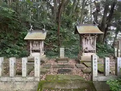 國坂神社の末社・摂社