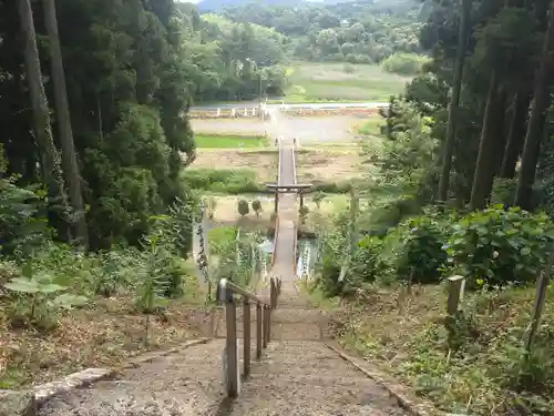 坪沼八幡神社の鳥居