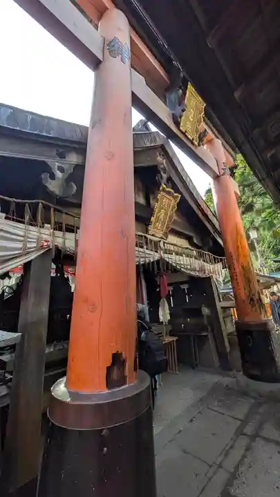 伏見稲荷大社 御膳谷奉拝所(京都府)