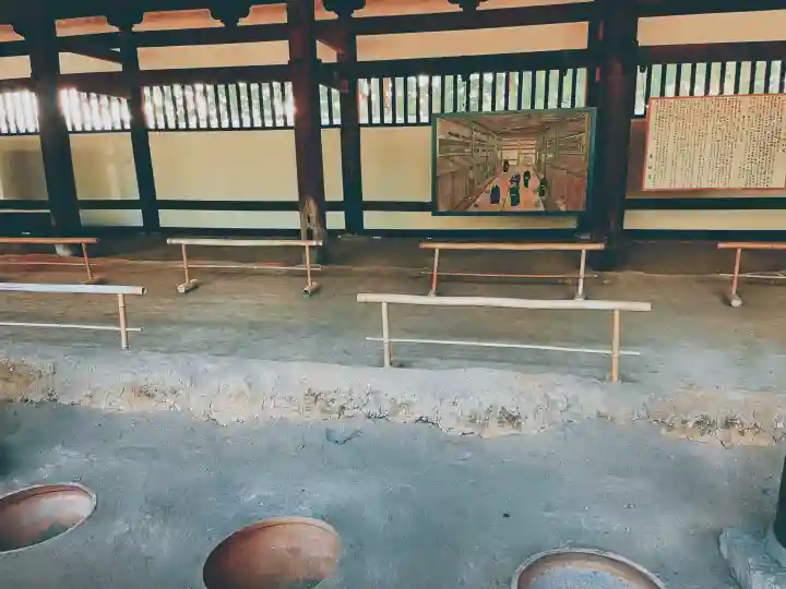 東福禅寺(東福寺)の{uncategorized: "未分類", other: "その他", undefined: "問題あり", building: "その他建物", grave: "お墓", sacred_gate: "鳥居", guardian: "狛犬", statue: "像", buddha: "仏像", history: "歴史", nature: "自然", garden: "庭園", animal: "動物", pagoda: "塔", temizu: "手水舎", mountain_gate: "山門・神門", sanctuary: "本殿・本堂", subordinate: "末社・摂社", art: "芸術", scenery: "景色", jizo: "地蔵", ema: "絵馬", goshuin: "御朱印", omikuji: "おみくじ", items: "授与品その他", amulet: "お守り", goshuincho: "御朱印帳", eats: "食事", festival: "お祭り", votive_dance: "神楽", shichigosan: "七五三参", wedding: "結婚式", experience: "体験その他", initially: "初詣", around: "周辺", anti_infection: "感染症対策"}