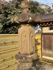 心岩寺の建物その他